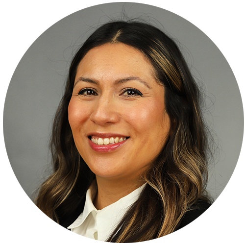 Eunice Flores headshot